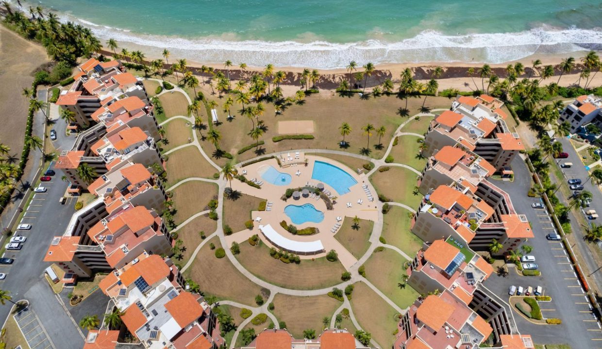 crescent-beach-224-36