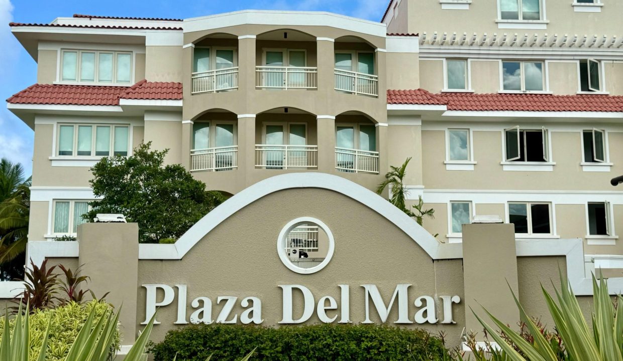 Plaza Del Mar