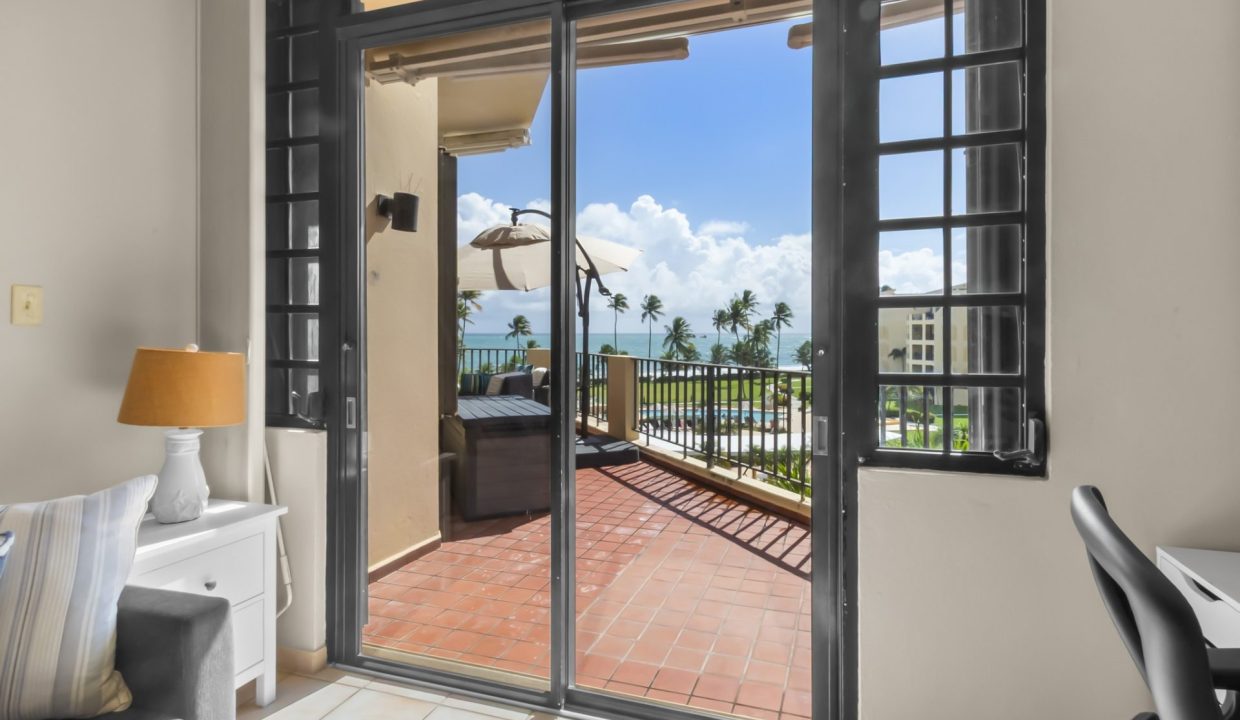 crescent-beach-203-5